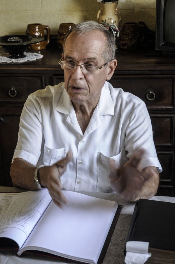 Doctor Gustavo Placer Cervera Doctor Gustavo Placer Cervera - Sputnik Mundo