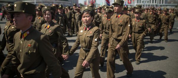 Militares norcoreanos en Pyongyang - Sputnik Mundo