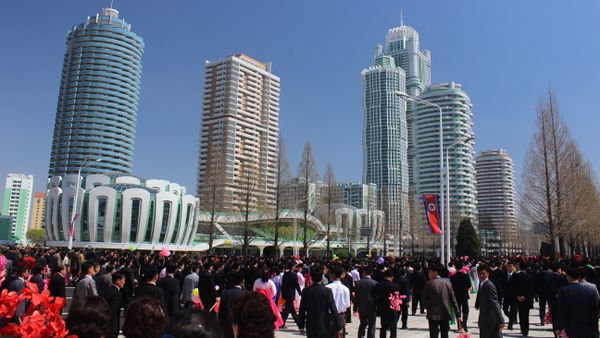 La ceremonia de la inauguración del distrito Ryomyong en Pyongyang (Archivo) La ceremonia de la inauguración del distrito Ryomyong en Pyongyang (Archivo) - Sputnik Mundo