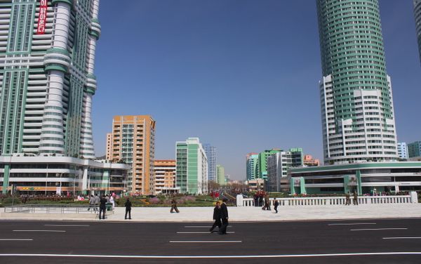 La ceremonia de la inauguración del distrito Ryomyong en Pyongyang La ceremonia de la inauguración del distrito Ryomyong en Pyongyang - Sputnik Mundo