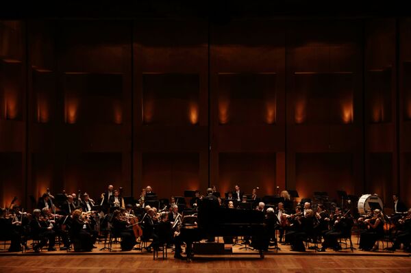 La Orquesta Nacional Rusa en Bogotá - Sputnik Mundo