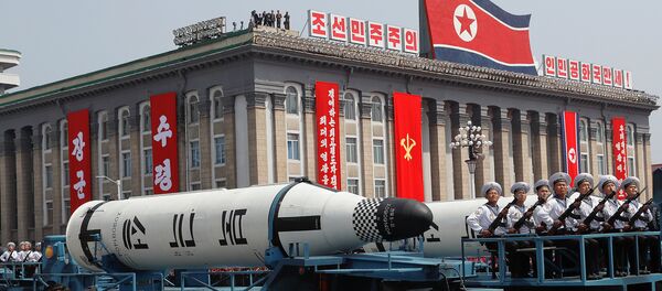 Desfile militar con motivo del Día del Sol Desfile militar con motivo del Día del Sol - Sputnik Mundo