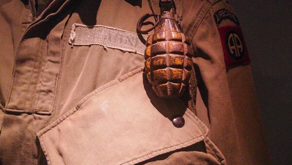 Una granada - Sputnik Mundo