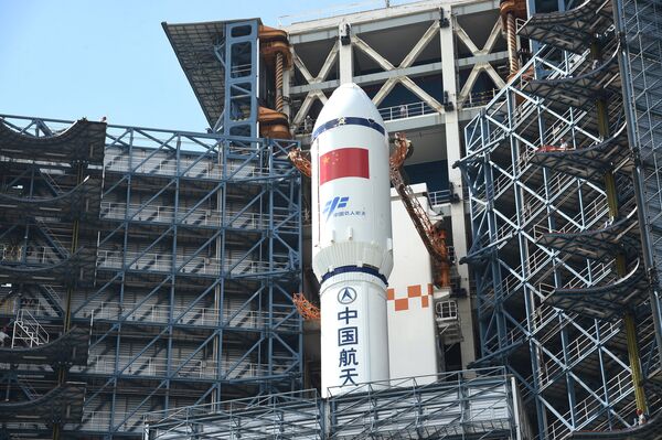 El cohete portador Larga Marcha-7 Y2 - Sputnik Mundo