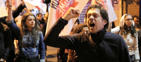 La protesta contra los resultados de referéndum en Turquía - Sputnik Mundo
