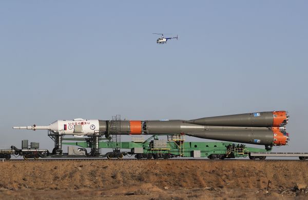 El cohete portador Soyuz FG, en la rampa de lanzamiento del cosmódromo de Baikonur El cohete portador Soyuz FG, en la rampa de lanzamiento del cosmódromo de Baikonur - Sputnik Mundo
