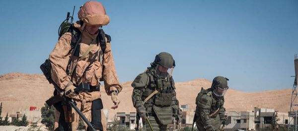 Zapadores rusos desminan Palmira. - Sputnik Mundo