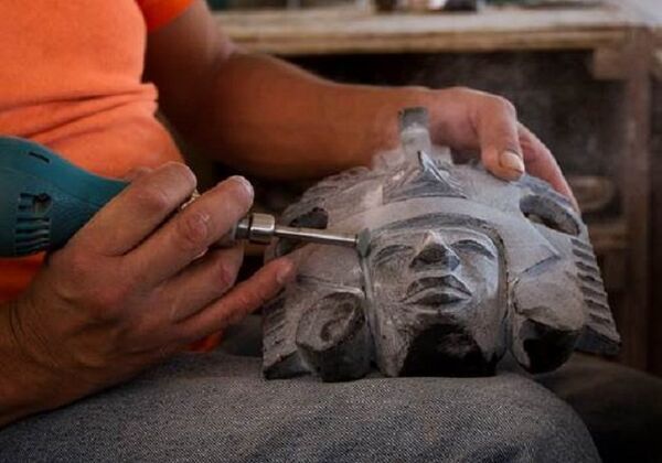 Obsidiana, piedra de herencia y oficio prehispánico en Teotihuacán Obsidiana, piedra de herencia y oficio prehispánico en Teotihuacán - Sputnik Mundo