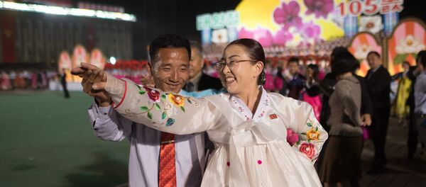 Eventos conmemorativos del 105 aniversario del nacimiento de Kim Il-sung, Pyongyang - Sputnik Mundo