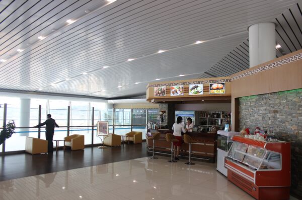 Aeropuerto Internacional de Pyongyang - Sputnik Mundo