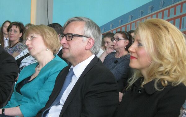 El aniversario del colegio Cervantes de Moscú - Sputnik Mundo