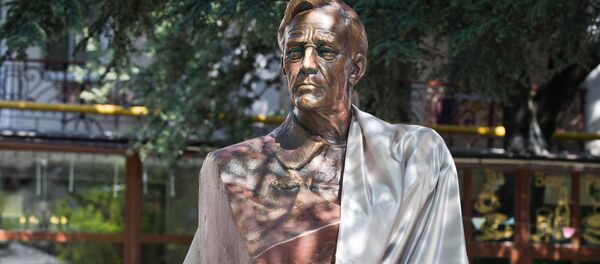La ceremonia de la inauguración del monumento al 32º presidente de Estados Unidos, Franklin D. Roosevelt, en Yalta, Crimea - Sputnik Mundo