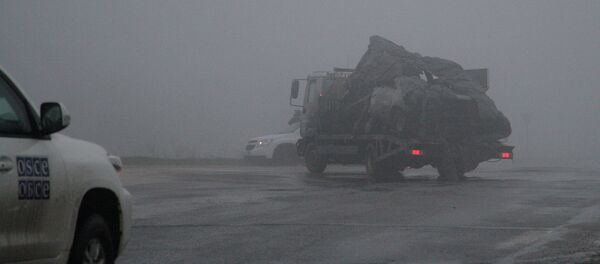 Coche de la Misión de Observación Especial de la OSCE - Sputnik Mundo