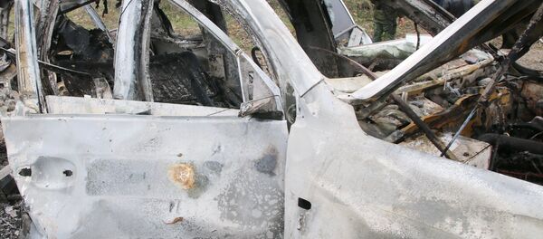 El coche de OSCE explotado en el este de Ucrania - Sputnik Mundo