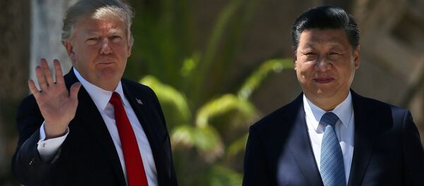 Presidente estadounidense, Donald Trump, y su homólogo chino, Xi Jinping - Sputnik Mundo