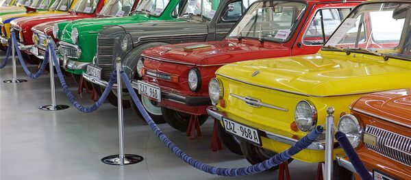 Автомобильный музей в Тбилиси - Sputnik Mundo