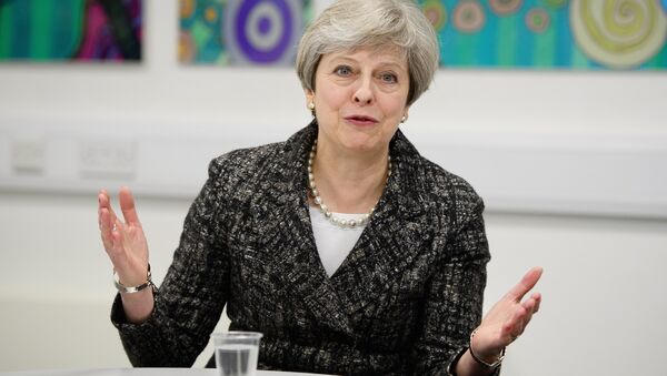 Theresa May, primera ministra del Reino Unido - Sputnik Mundo