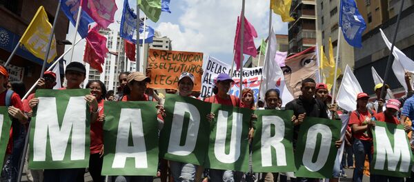 El oficialismo venezolano salió a las calles de Caracas (archivo) - Sputnik Mundo