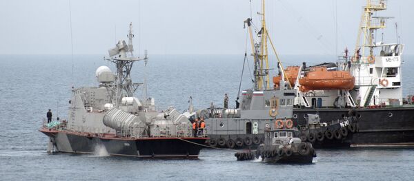 Buques ucranianos dejan Sebastópol - Sputnik Mundo