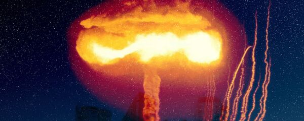 Explosión nuclear (imagen referencial) - Sputnik Mundo