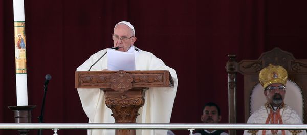 Misa del papa Francisco en El Cairo Misa del papa Francisco en El Cairo - Sputnik Mundo