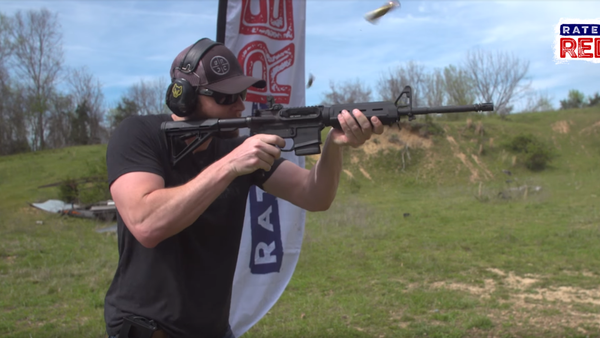 MA-Loader, utensilio para recargar el rifle con un cargador fijo - Sputnik Mundo