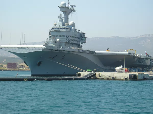 El portaviones francés Charles de Gaulle El portaviones francés Charles de Gaulle - Sputnik Mundo