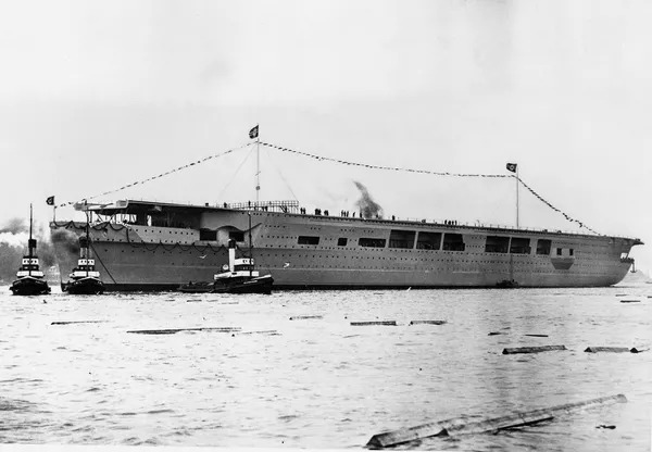 El portaviones alemán Graf Zeppelin El portaviones alemán Graf Zeppelin - Sputnik Mundo