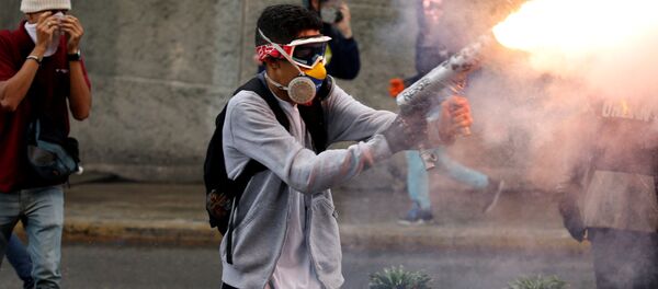 Violencia en Venezuela - Sputnik Mundo
