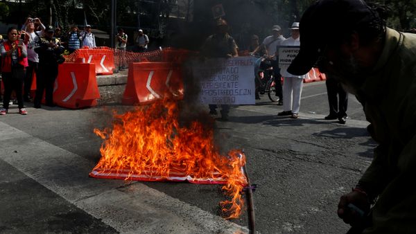 Protestas en el Día de los Trabajadores en México Protestas en el Día de los Trabajadores en México - Sputnik Mundo