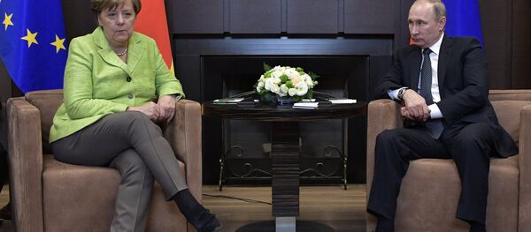 Angela Merkel, canciller de Alemania, y Vladímir Putin, presidente de Rusia - Sputnik Mundo