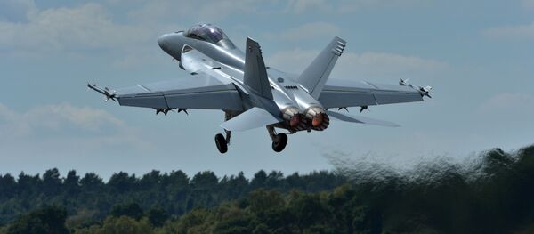 Caza F-18 Caza F-18 - Sputnik Mundo