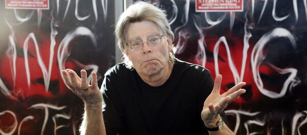 Stephen King, escritor estadounidense Stephen King, escritor estadounidense - Sputnik Mundo