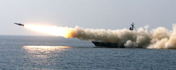 Un misil supersónico ruso (imagen referencial) - Sputnik Mundo