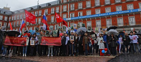 Regimiento inmortal en Madrid, 2016 - Sputnik Mundo