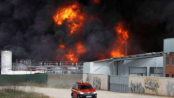 Incendio en Madrid, España - Sputnik Mundo