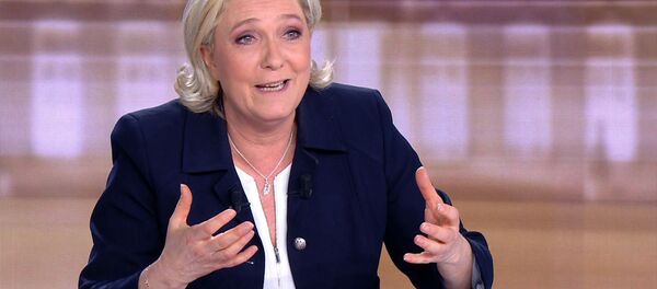 Marine Le Pen, líder del partido francés Agrupación Nacional - Sputnik Mundo