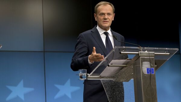 European Council President Donald Tusk speaks during a media conference at the end of an EU summit in Brussels European Council President Donald Tusk speaks during a media conference at the end of an EU summit in Brussels - Sputnik Mundo