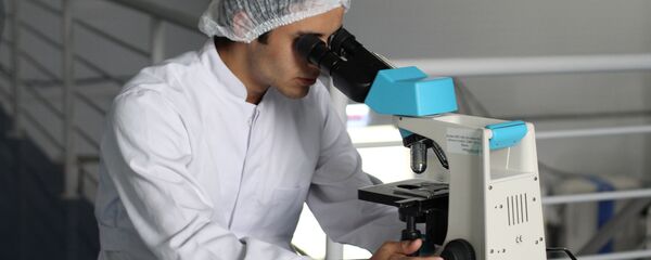 Microscopio (imagen referencial) - Sputnik Mundo