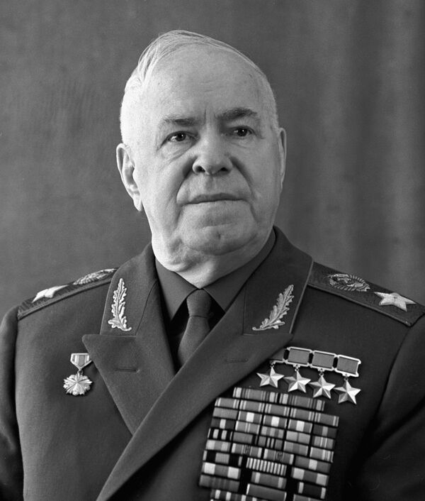 Gueorgui Zhúkov, mariscal y héroe de la Unión Soviética - Sputnik Mundo