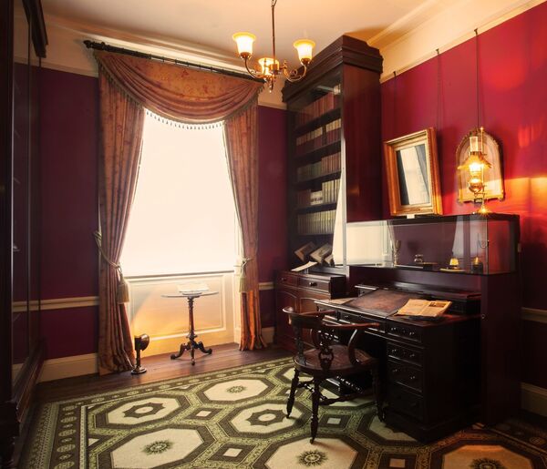 Casa-museo de Charles Dickens en Londres - Sputnik Mundo