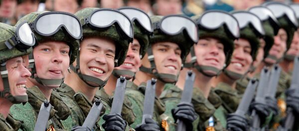 Desfile militar dedicado al 72º aniversario de la victoria en la Gran Guerra Patria - Sputnik Mundo