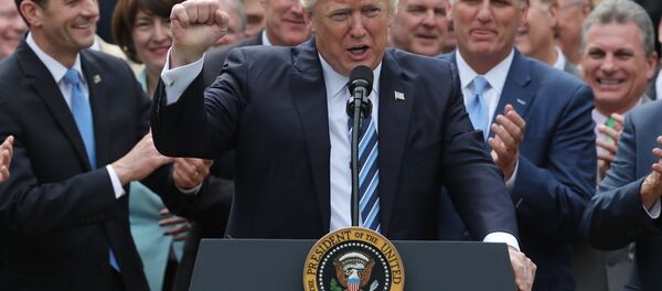 Donald Trump, presidente de EEUU - Sputnik Mundo