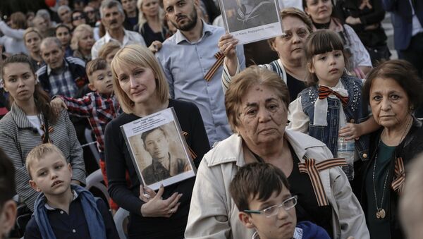 Regimiento Inmortal toma las calles de Atenas (archivo) - Sputnik Mundo