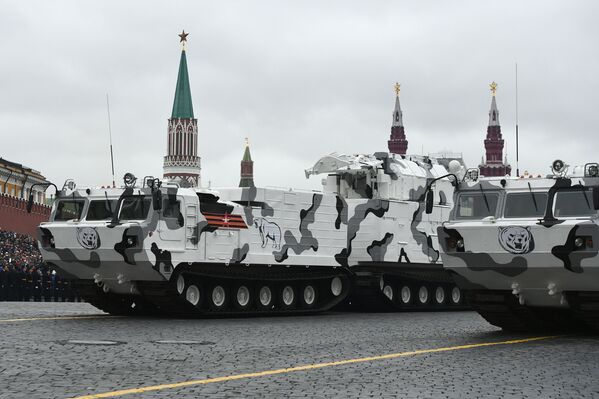 Los detalles más impactantes del desfile de la Victoria en la Plaza Roja de Moscú - Sputnik Mundo