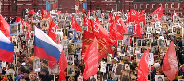 El Regimiento Inmortal recorre el mundo - Sputnik Mundo