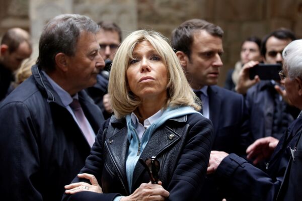 Brigitte Macron, de maestra a nueva primera dama de Francia - Sputnik Mundo