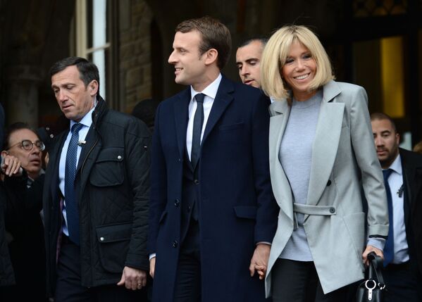 Brigitte Macron, de maestra a nueva primera dama de Francia - Sputnik Mundo