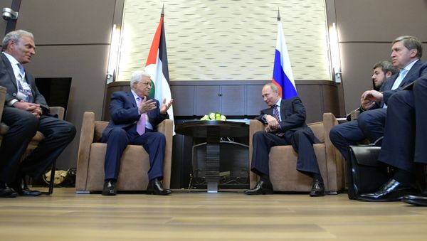 El presidente de Rusia, Vladímir Putin, con su colega palestino, Mahmud Abás El presidente de Rusia, Vladímir Putin, con su colega palestino, Mahmud Abás - Sputnik Mundo