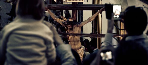 Crucifixión - Sputnik Mundo